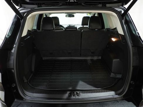 Used 2017 Ford Escape Titanium image 6