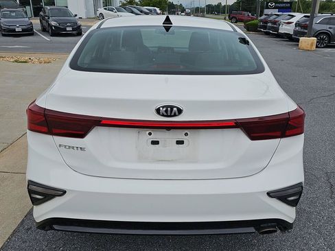 Used 2021 Kia Forte LXS FWD image 6