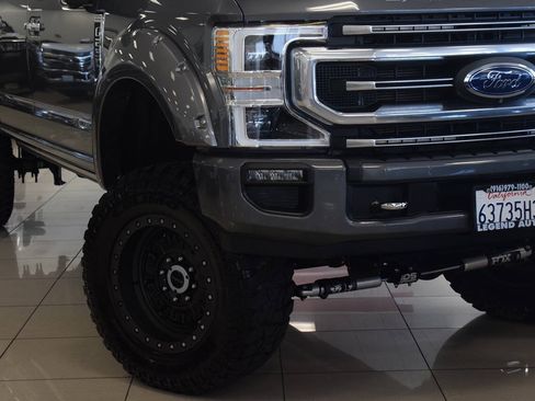 Used 2021 Ford F250 Platinum AWD/4WD image 5