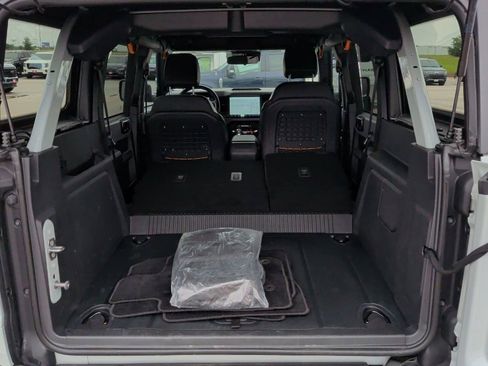 Used 2023 Ford Bronco Badlands AWD/4WD image 39