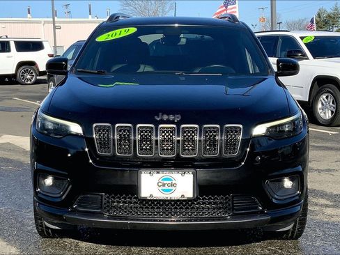 Used 2019 Jeep Cherokee High Altitude image 3