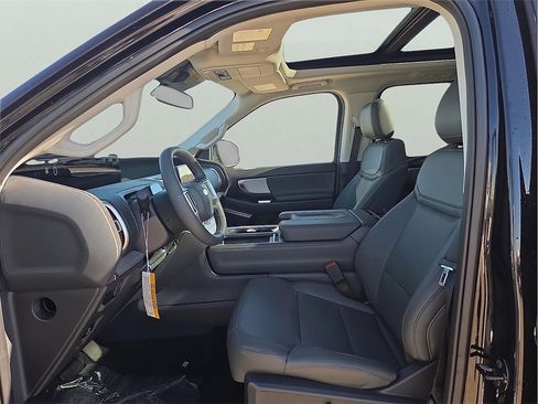 New 2025 Ford Expedition Max Active image 12