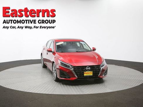 Used 2023 Nissan Altima 2.5 SL FWD image 51