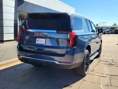 New 2026 GMC Yukon Elevation image 3