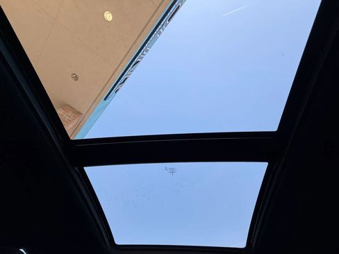 Used 2017 Lincoln MKX Reserve image 54