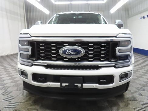 Used 2025 Ford F450 Platinum w/ Platinum Plus Package image 41