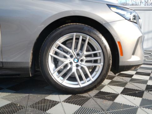 Used 2024 BMW 530i xDrive w/ Convenience Package image 80