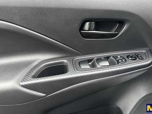 Used 2024 Nissan Versa S w/ S Plus Package image 11