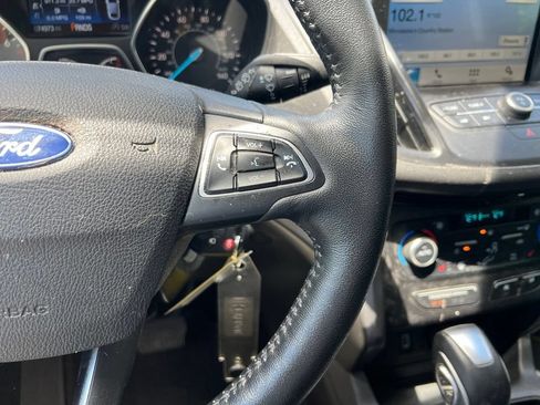 Used 2018 Ford Escape SEL AWD/4WD image 21