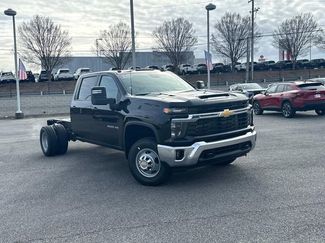 New 2026 Chevrolet Silverado 3500 LT w/ Convenience Package video 2