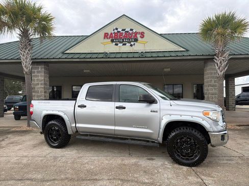 Used 2015 Toyota Tundra SR5 image 1