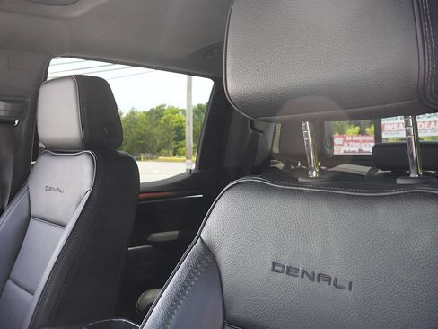 Used 2024 GMC Sierra 1500 Denali AWD/4WD image 33