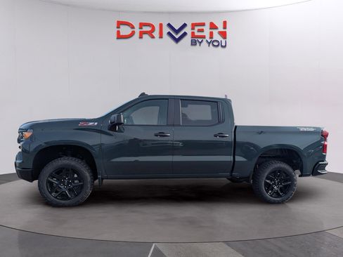 New 2026 Chevrolet Silverado 1500 Custom Trail Boss w/ LPO, Dark Essentials Package image 2