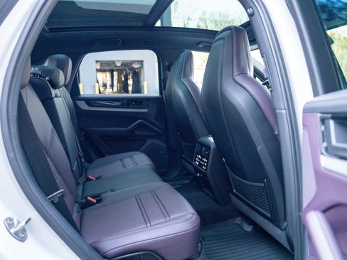 New 2026 Porsche Cayenne AWD/4WD image 24