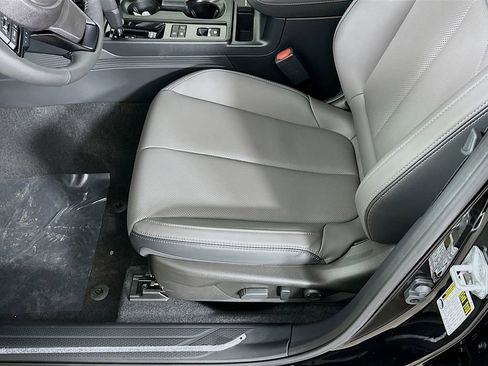 New 2026 Subaru Outback Limited image 26