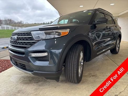 Used 2022 Ford Explorer XLT w/ Equipment Group 202A image 11