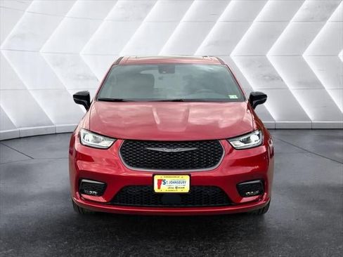 New 2026 Chrysler Pacifica Select image 25