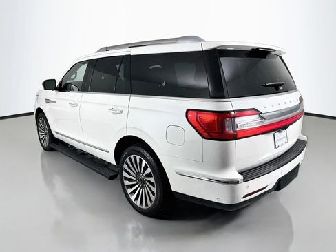 Used 2021 Lincoln Navigator Reserve w/ Luxury Package AWD/4WD image 3