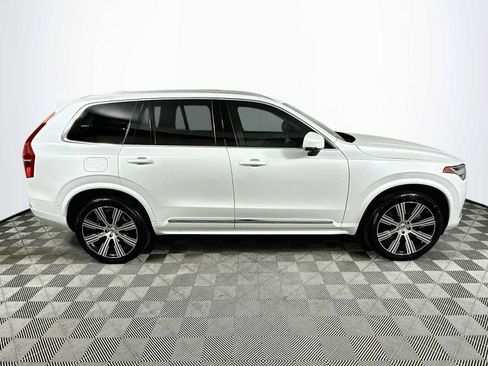 Used 2025 Volvo XC90 T8 Ultra w/ Protection Package Premier AWD/4WD image 8