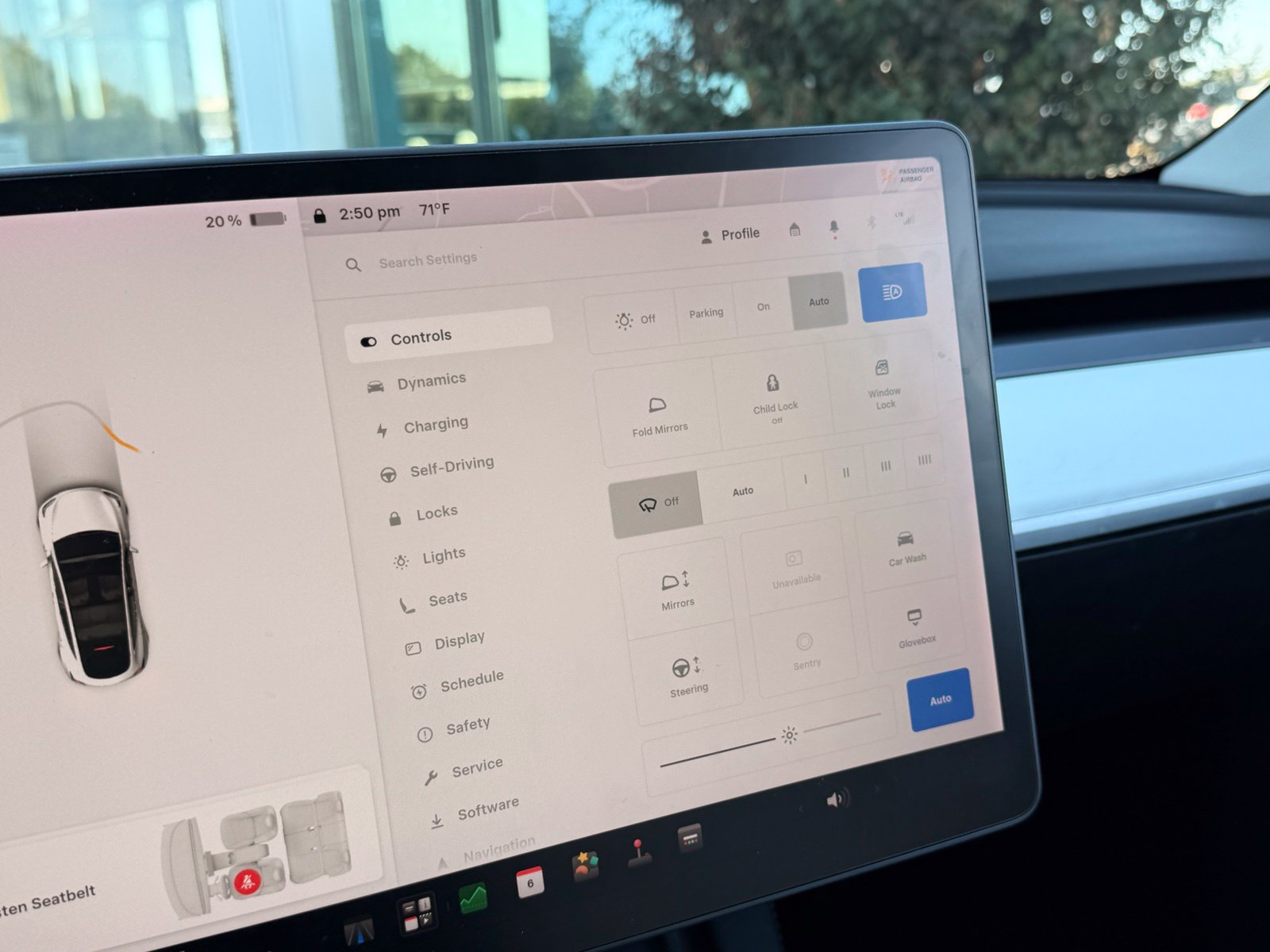 Used 2021 Tesla Model Y Long Range AWD/4WD image 30