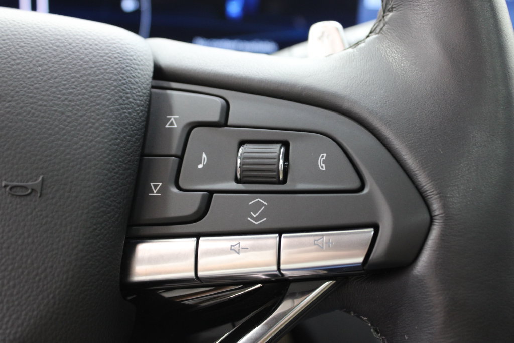 Used 2025 Cadillac CT5 Premium Luxury w/ Sun And Sound Package RWD image 27