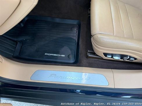 Used 2020 Porsche Panamera 4 AWD/4WD image 29