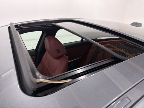 Certified 2023 BMW 330e xDrive w/ M Sport Package image 27