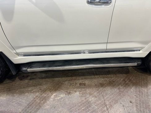 Used 2017 Toyota 4Runner Limited image 5