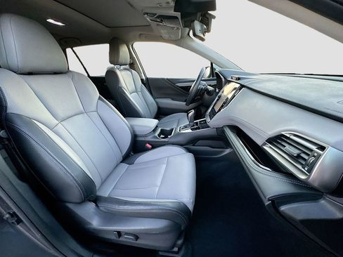 Certified 2025 Subaru Outback Limited image 40