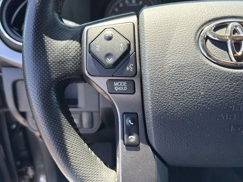 Certified 2019 Toyota Tacoma TRD Off-Road w/ Technology Package RWD image 25