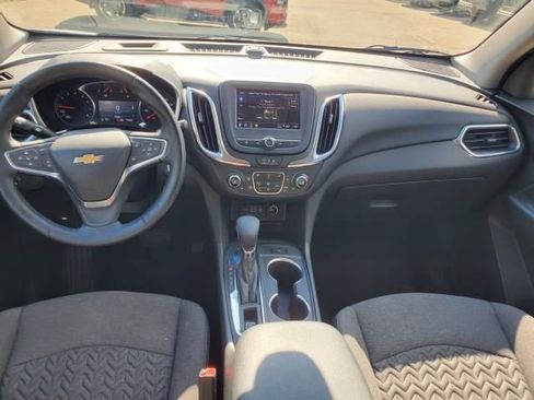 Used 2024 Chevrolet Equinox LT image 11