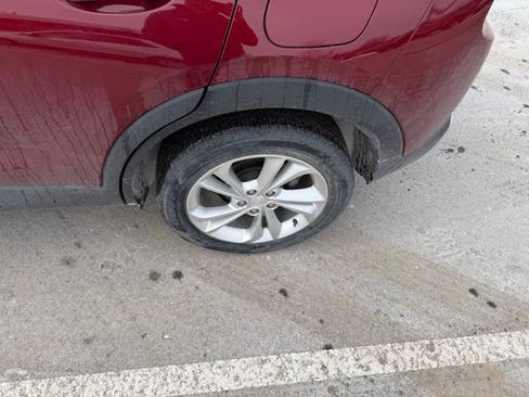 Used 2023 Buick Encore GX Preferred w/ Cold Weather Comfort Package image 12