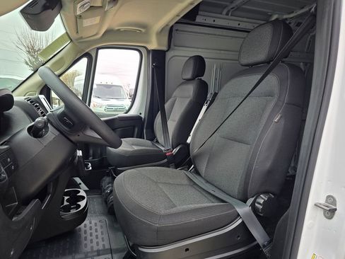 Used 2023 RAM ProMaster 2500 image 28