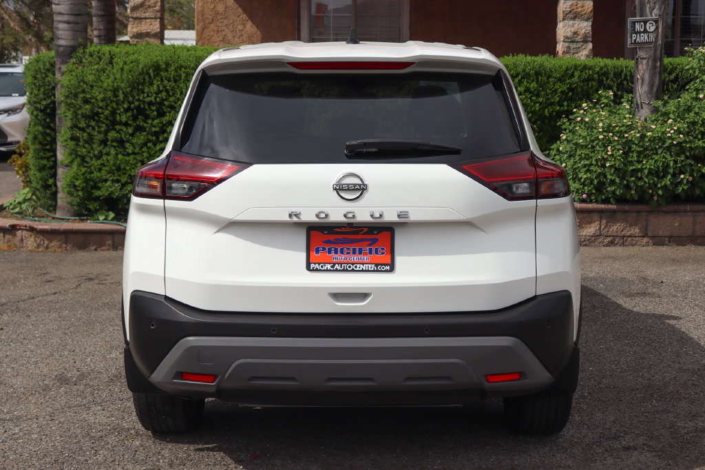 Used 2023 Nissan Rogue S FWD image 7