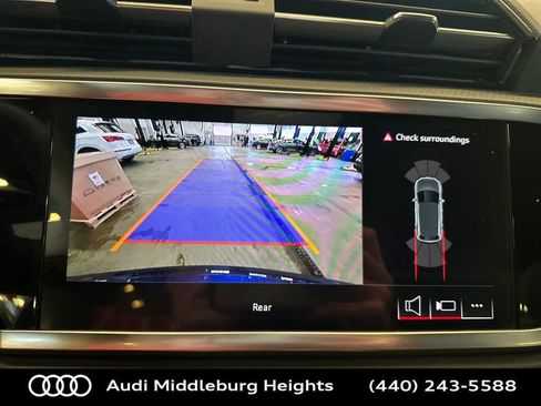 New 2025 Audi Q3 2.0T Premium image 23