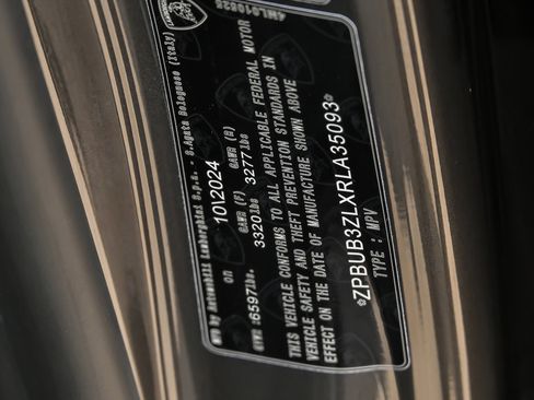 Used 2024 Lamborghini Urus S AWD/4WD image 50