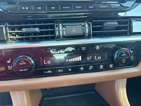 Used 2022 Nissan Pathfinder Platinum w/ Cargo Package image 17