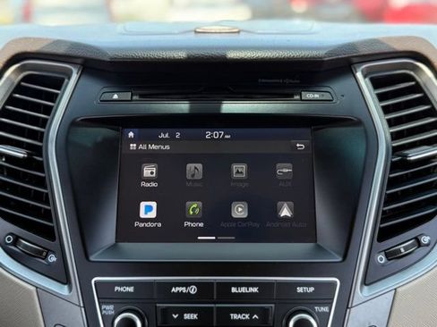Used 2018 Hyundai Santa Fe Sport 2.0T FWD image 17