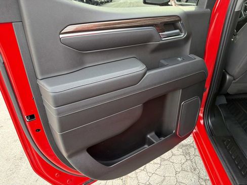 Used 2023 Chevrolet Silverado 1500 LT image 15