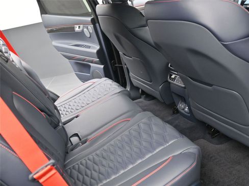 New 2026 Genesis GV80 3.5T e-SC image 6