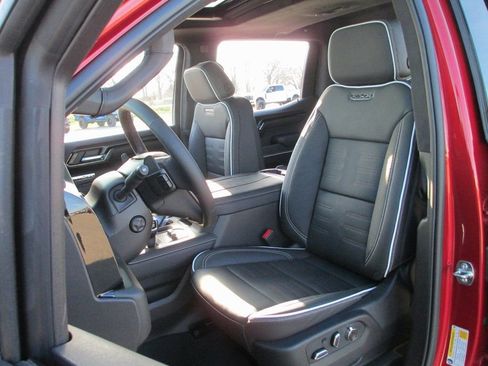 New 2026 GMC Sierra 1500 AT4X AWD/4WD image 17