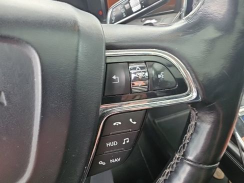 Used 2019 Lincoln Navigator L Reserve AWD/4WD image 14