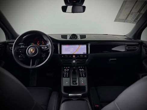 New 2025 Porsche Macan image 23