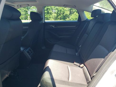 Used 2020 Honda Accord EX image 13