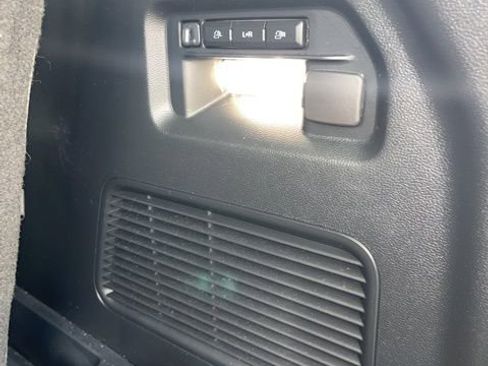 Used 2025 Ford Explorer Platinum w/ Ultimate Package image 12