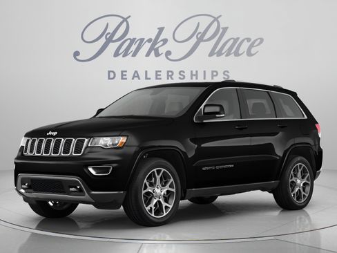 Used 2018 Jeep Grand Cherokee Limited w/ Luxury Group II RWD image 1