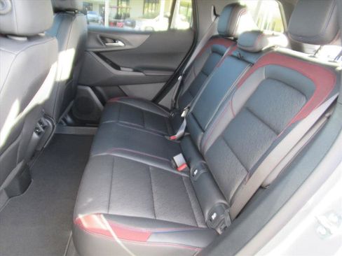 New 2026 Chevrolet Equinox RS w/ Convenience Package III image 30