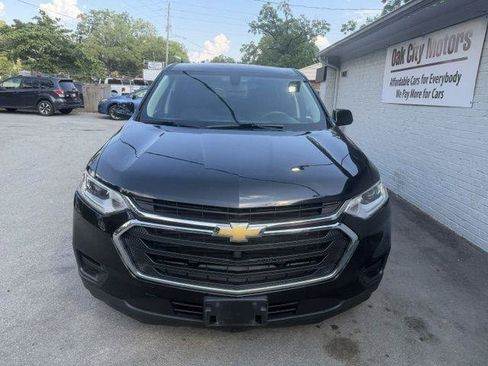 Used 2019 Chevrolet Traverse LS AWD/4WD image 3