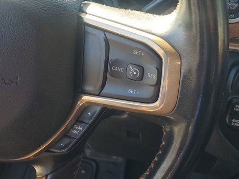 Used 2023 RAM 3500 Limited image 26