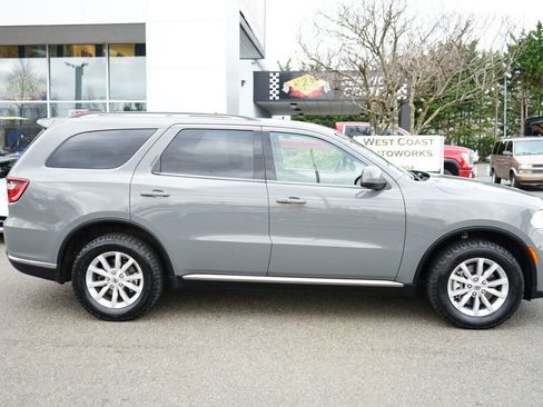 Used 2021 Dodge Durango SXT image 6